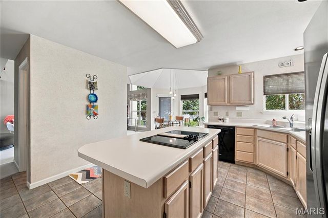4 Crooked Stick Court, O'fallon, MO 63366