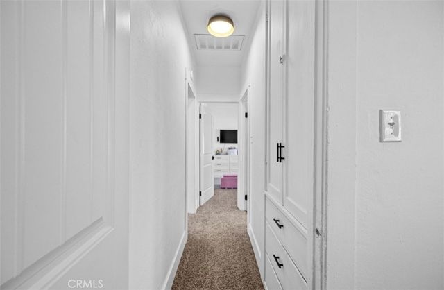 529 E Latham Avenue, Hemet, CA 92543
