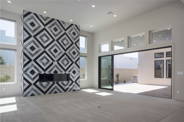 11050 Desert Heights Avenue, Las Vegas, NV 89135