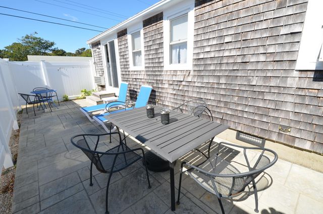 194 Captain Chase Road UNIT 8, Dennis Port, MA 02639