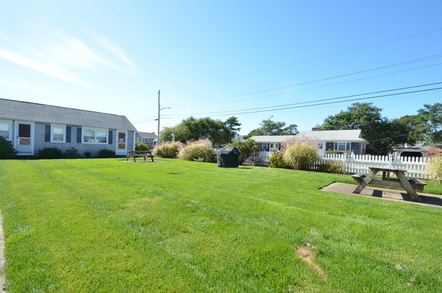 194 Captain Chase Road UNIT 8, Dennis Port, MA 02639