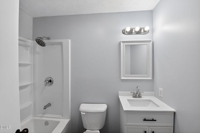 5206 Southport Road, Fayetteville, NC 28311