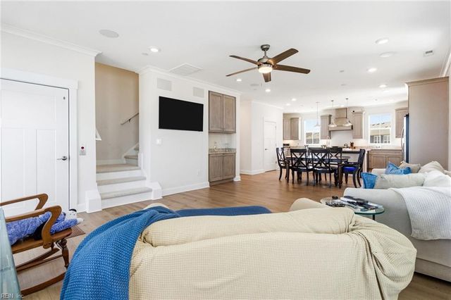 9681 Shore DR, Norfolk, VA 23518