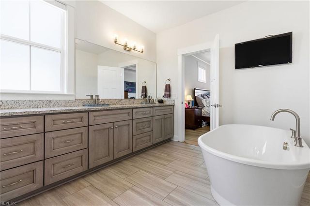 9681 Shore DR, Norfolk, VA 23518