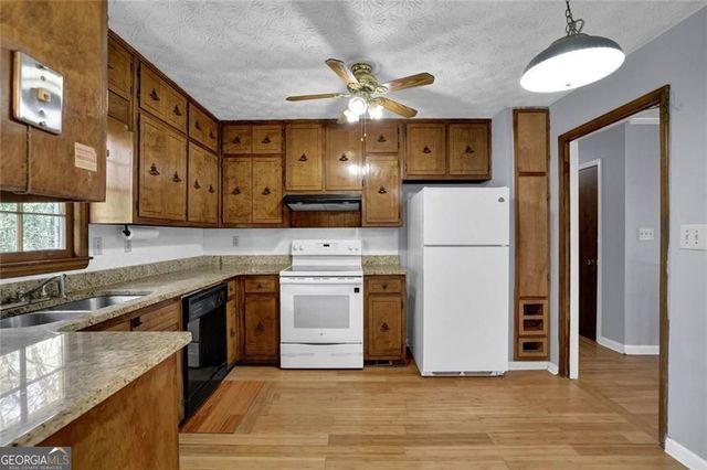 4341 Five Forks Trickum Road Road SW, Lilburn, GA 30047