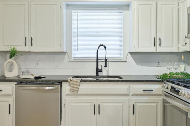 933 Brown Drive, Midwest City, OK 73110