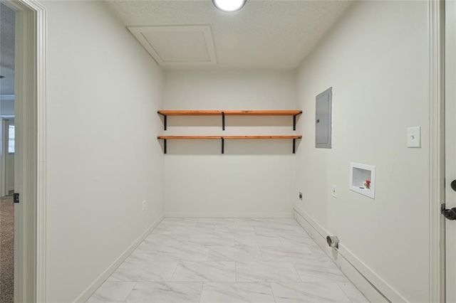 933 Brown Drive, Midwest City, OK 73110