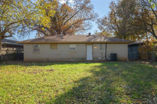 933 Brown Drive, Midwest City, OK 73110