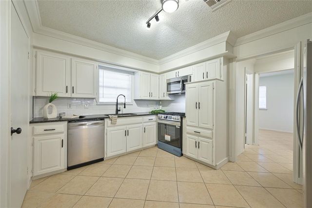 933 Brown Drive, Midwest City, OK 73110