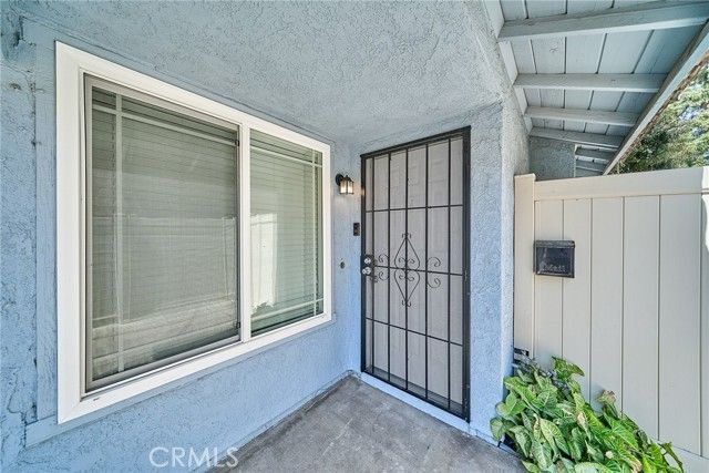 14318 Hillcrest, Fontana, CA 92337