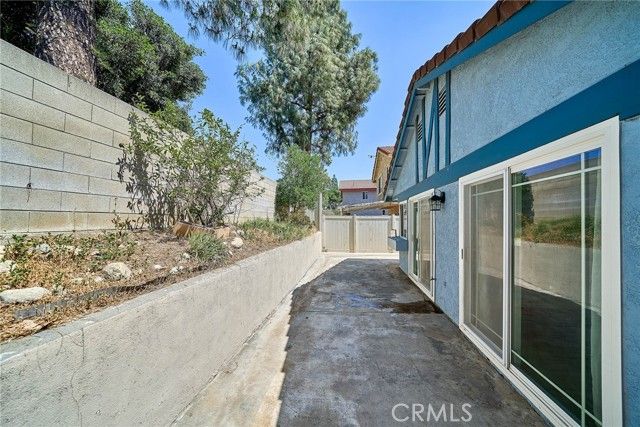 14318 Hillcrest, Fontana, CA 92337