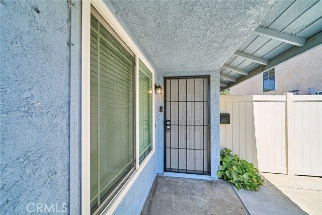 14318 Hillcrest, Fontana, CA 92337