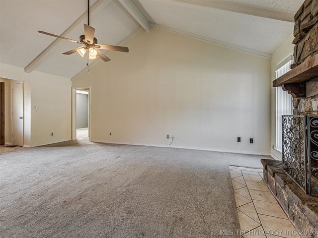 1012 N Forest Place, Jenks, OK 74037