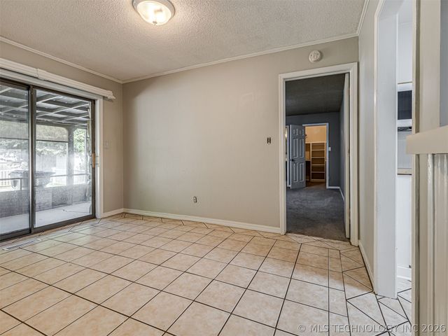 1012 N Forest Place, Jenks, OK 74037