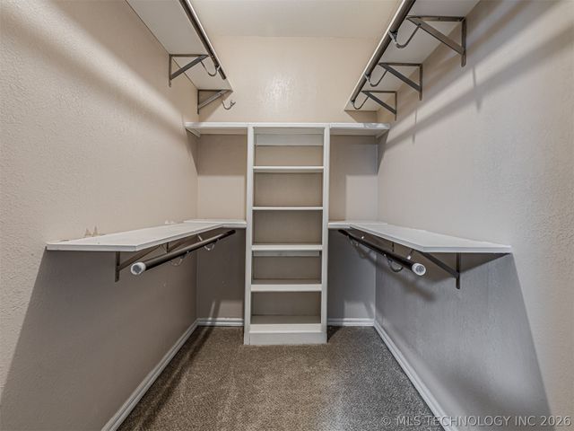 1012 N Forest Place, Jenks, OK 74037