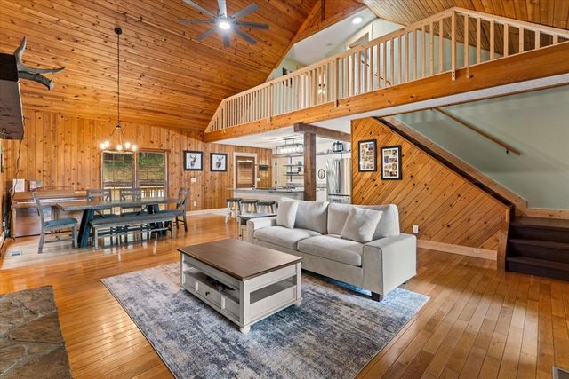 1008 Turkey Trot Drive, Blairsville, GA 30512