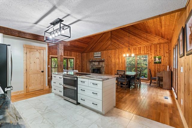 1008 Turkey Trot Drive, Blairsville, GA 30512
