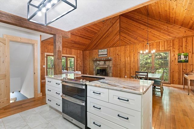1008 Turkey Trot Drive, Blairsville, GA 30512