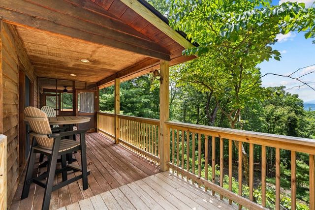 1008 Turkey Trot Drive, Blairsville, GA 30512