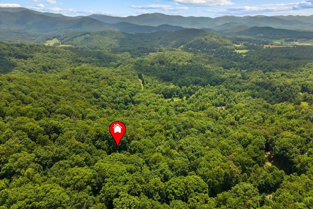 1008 Turkey Trot Drive, Blairsville, GA 30512