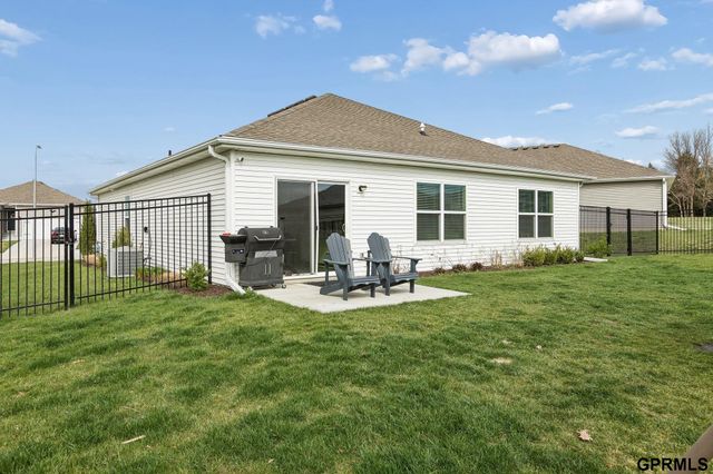 10807 S 177Th Street, Omaha, NE 68136