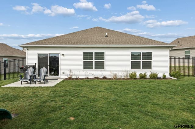 10807 S 177Th Street, Omaha, NE 68136