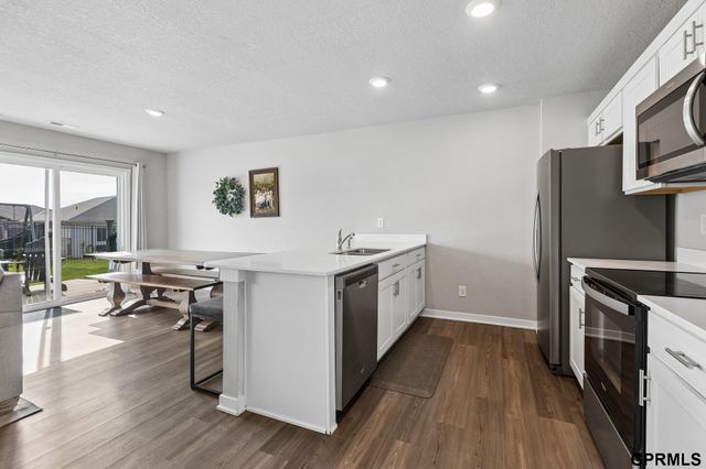 10807 S 177Th Street, Omaha, NE 68136