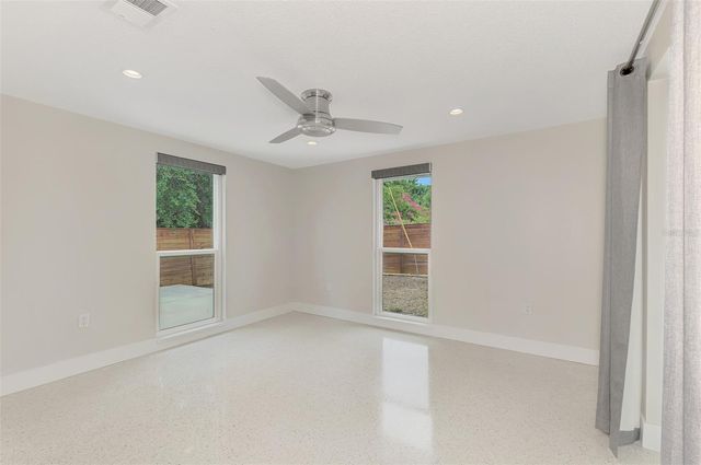 2920 GULF GATE DRIVE, Sarasota, FL 34231