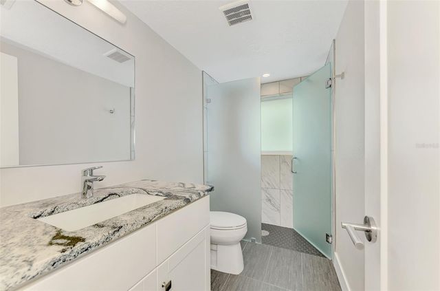 2920 GULF GATE DRIVE, Sarasota, FL 34231