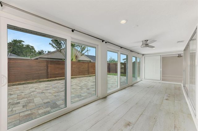 2920 GULF GATE DRIVE, Sarasota, FL 34231
