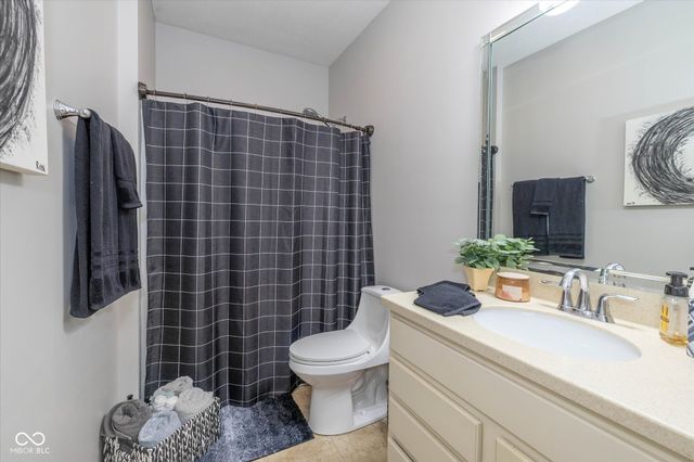 4285 Washington Boulevard, Plainfield, IN 46168