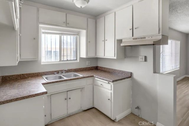 116 E Alondra, Compton, CA 90220