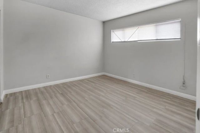 116 E Alondra, Compton, CA 90220