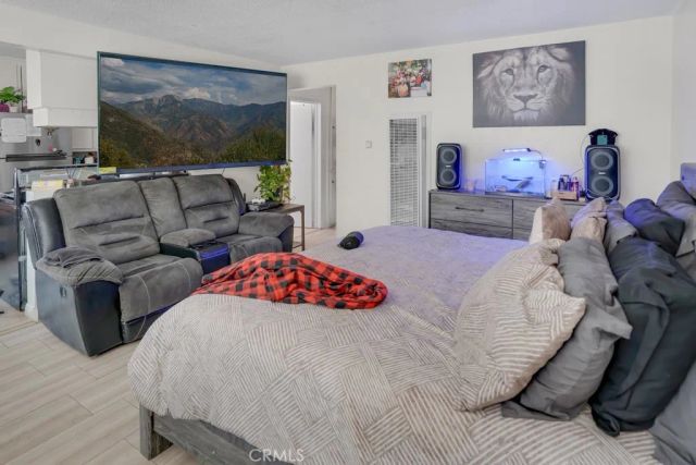 116 E Alondra, Compton, CA 90220