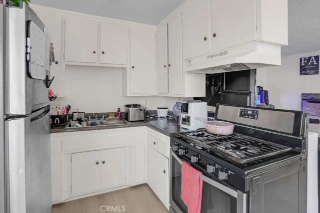 116 E Alondra, Compton, CA 90220