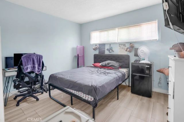 116 E Alondra, Compton, CA 90220