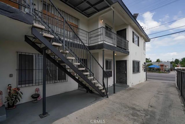 116 E Alondra, Compton, CA 90220