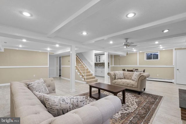 17701 STONERIDGE DR, Gaithersburg, MD 20878