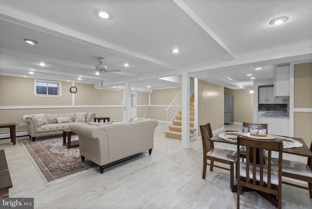 17701 STONERIDGE DR, Gaithersburg, MD 20878
