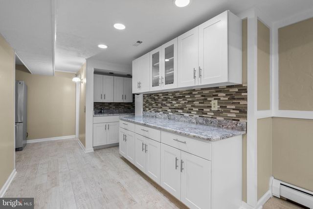 17701 STONERIDGE DR, Gaithersburg, MD 20878