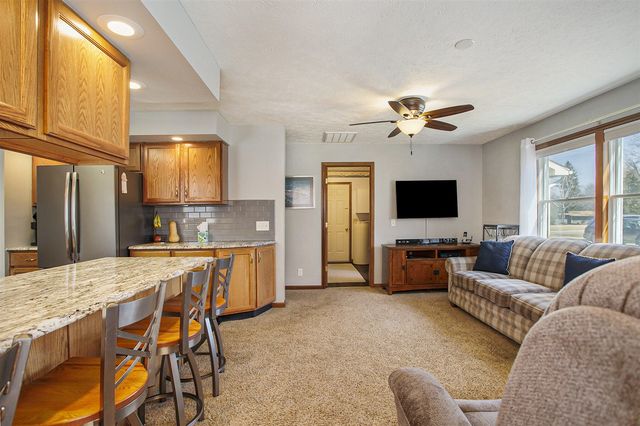 437 Kenaston Drive, Coldwater, MI 49036