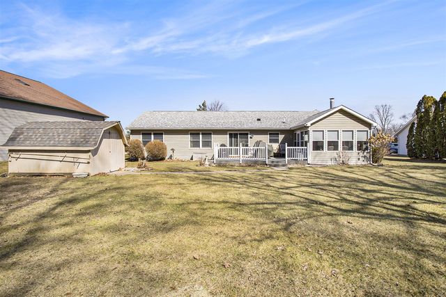 437 Kenaston Drive, Coldwater, MI 49036