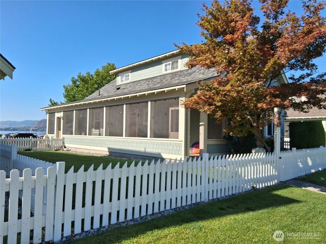 125 Barefoot Lane, Oroville, WA 98844