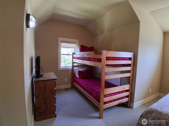 125 Barefoot Lane, Oroville, WA 98844