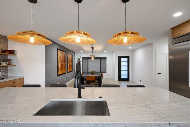 6242 E REDFIELD Road, Scottsdale, AZ 85254