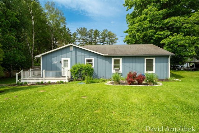1967 N White Birch Drive, Mears, MI 49436