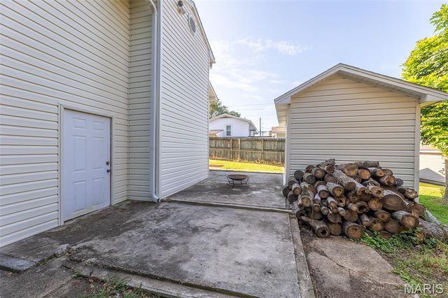 1507 Benton Street, Poplar Bluff, MO 63901