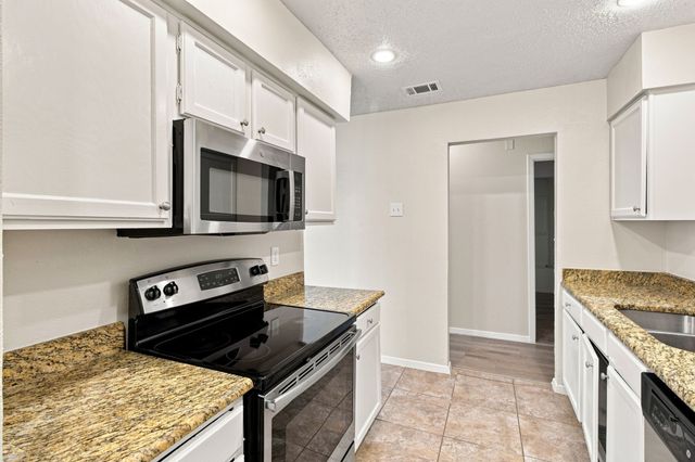 2602 College Park Drive, Rowlett, TX 75088