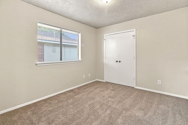 2602 College Park Drive, Rowlett, TX 75088