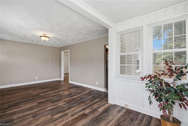 1114 Ferebee AVE, Chesapeake, VA 23324